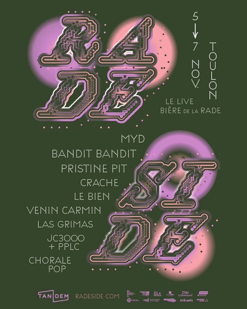 RADE SIDE